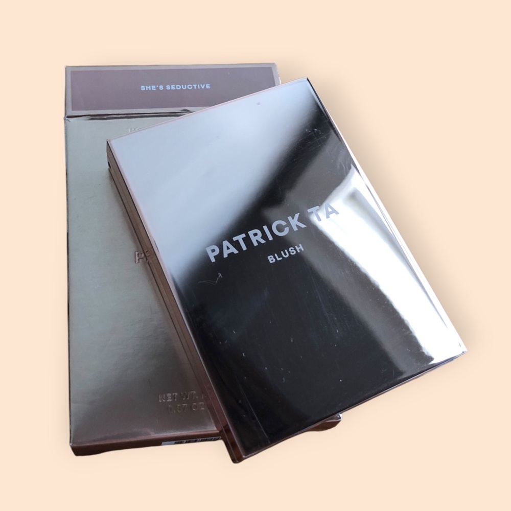 Patrick Ta For Face NEW Velvet Blush Monochrome Moment She’s Seductive Compact